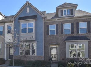 12826 Robert Walker Dr, Davidson, NC 28036