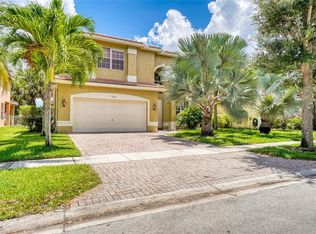 13292 SW 45th Dr, Hollywood, FL 33027