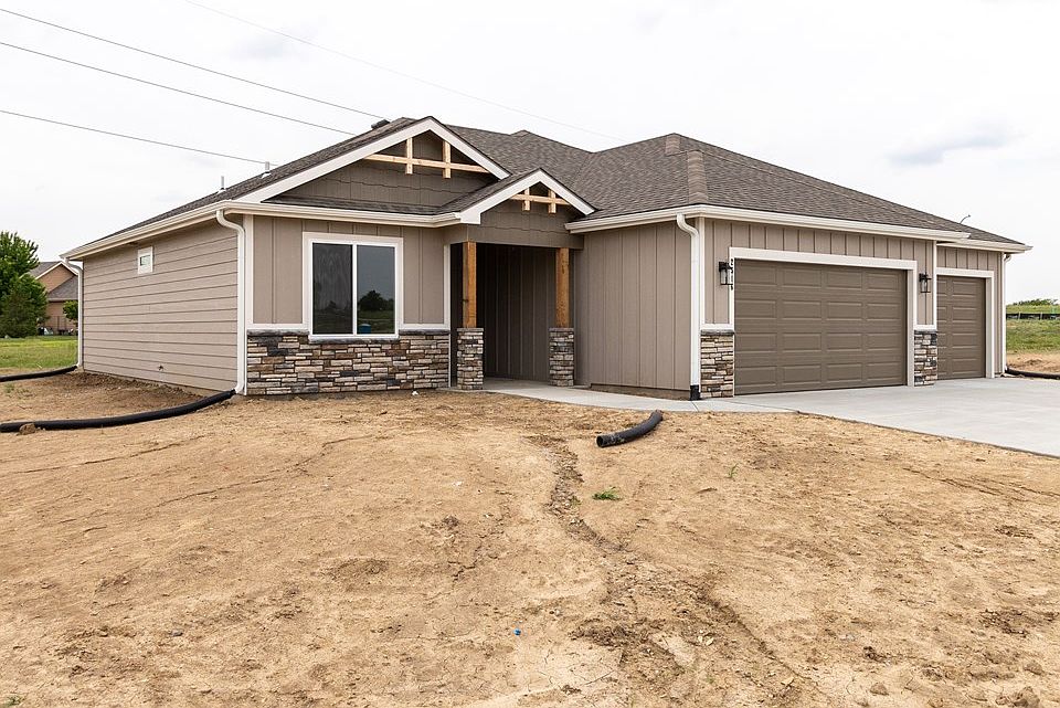 2516 Rosebud Ln, Salina, KS 67401 MLS 205305 Zillow