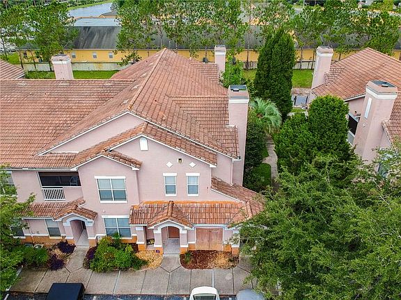 2nd image of 17912 Villa Creek Dr