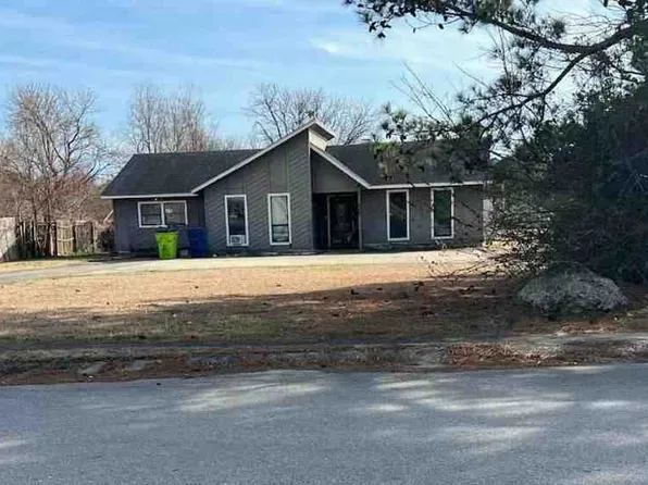 200 Sanders Ln, Havelock, NC 28532