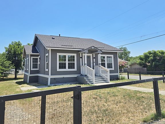 2nd image of 700 KAYTON AVE