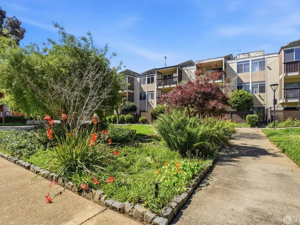 35 Lottie Bennett Ln APT 4, San Francisco, CA 94115