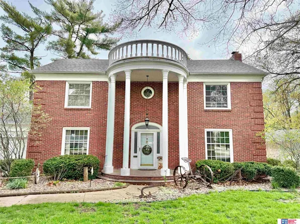 1166 N 6th Ave, Seward, NE 68434