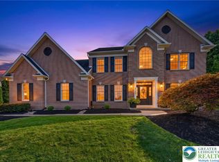 3130 Muirfield Rd, Center Valley, PA 18034
