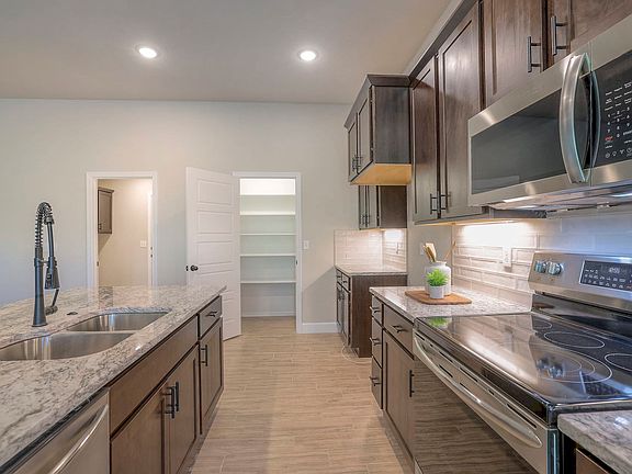 Liliana 36 Web Or Mls Arise Homes 7513 Mccormick Dr. Shawnee, Ks 36 36