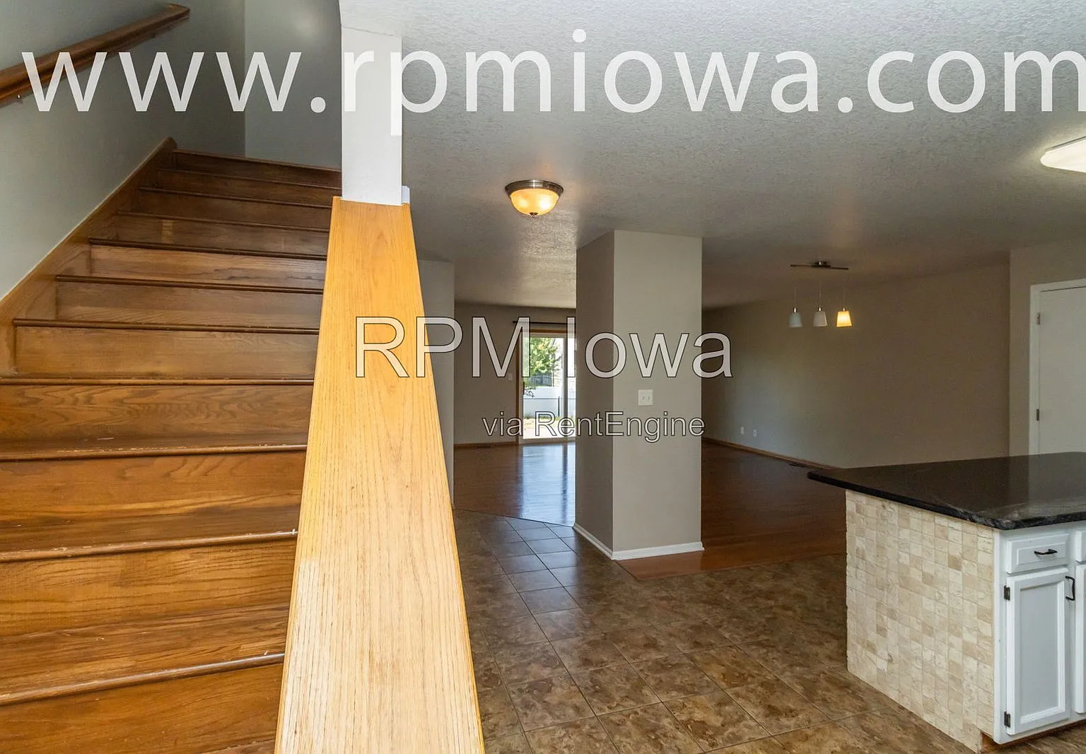 4 bed, 2.5 bath, 1536 sqft, $2,295 — Photo 2