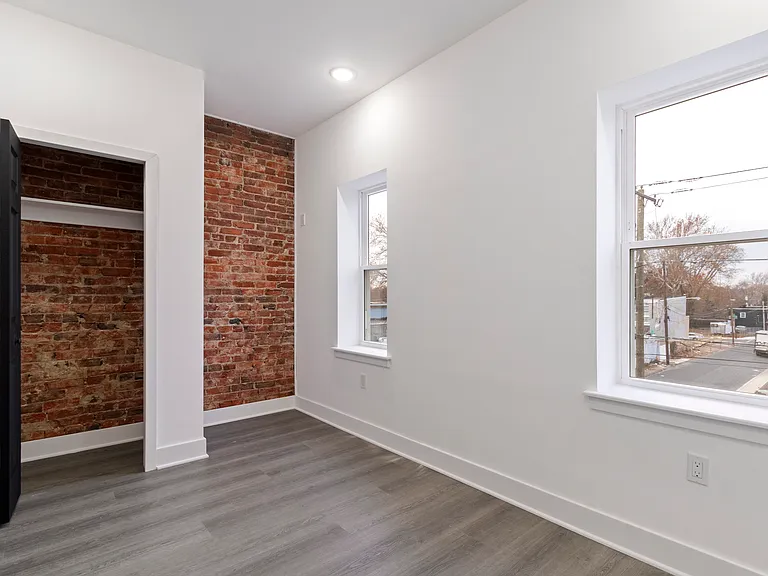 7242 Paschall Ave #B — Photo 3