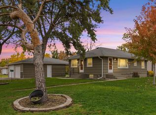 6324 68th Ave N, Brooklyn Park, MN 55428