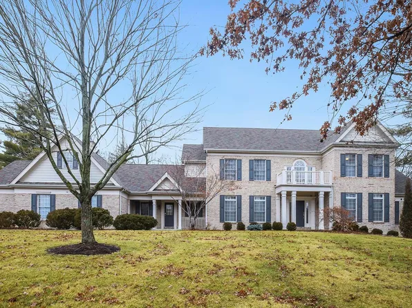 14 Balcon Ests, Creve Coeur, MO 63141