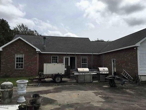 5th image of 602 Suire Dr