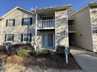 5653 Hornaday Rd UNIT 1, Greensboro, NC 27409