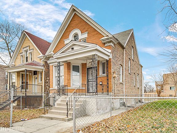 3rd image of 126 N Kilbourn Ave