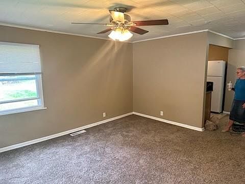 5th image of 2864 Park St