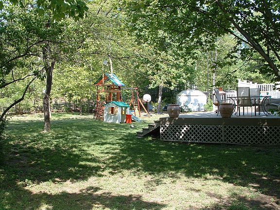 Large Flat Yard