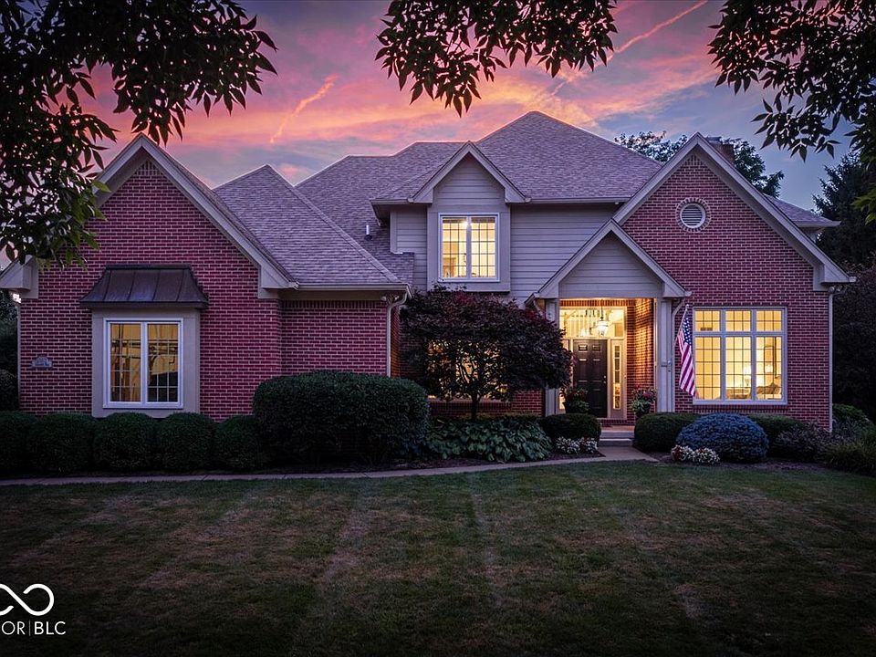 1st image of 10512 Chestnut Hill Cir
