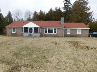 269 N Erie St, De Tour Village, MI 49725