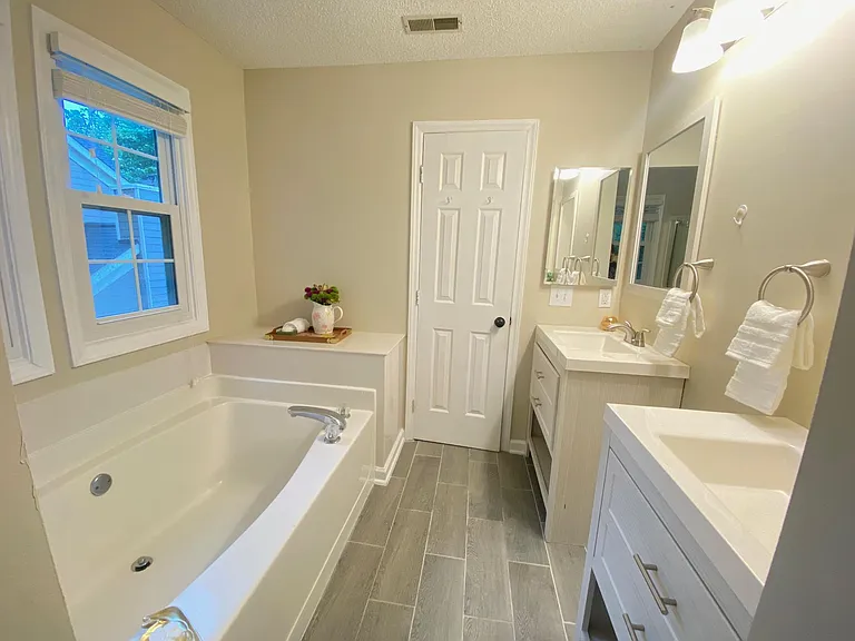 228 Mint Hill Dr — Photo 15