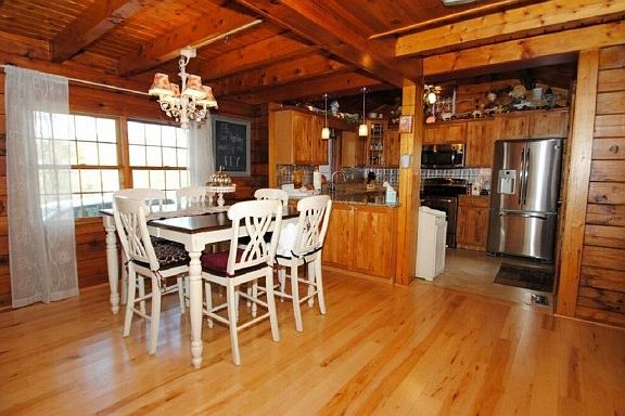 2nd image of 1757 Brookridge Circle Dr