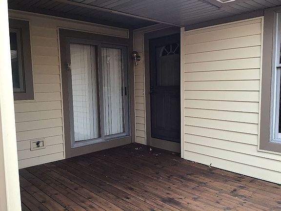 Front deck 1