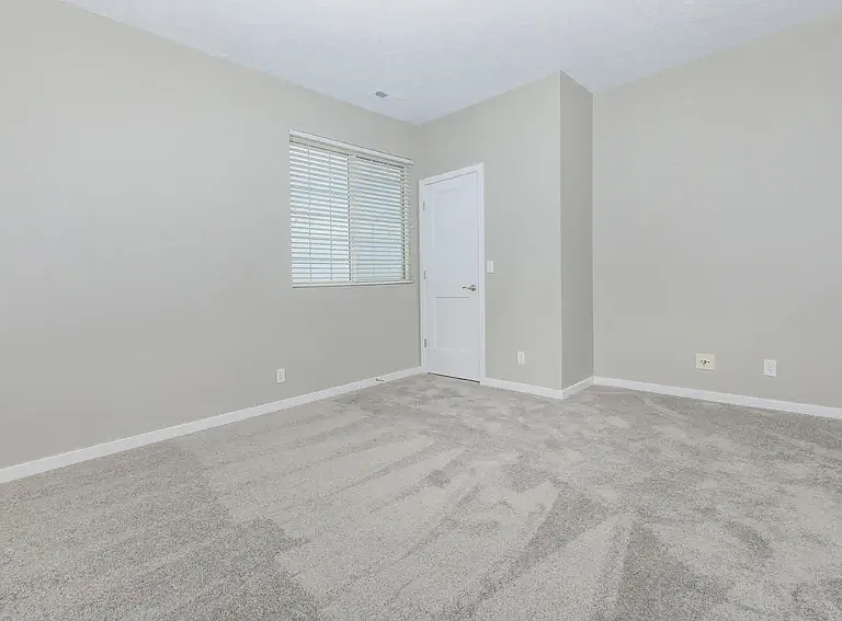 Springhill Ridge Apartments — Photo 13