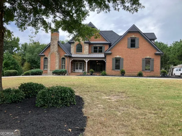 4628 Quailwood Dr, Flowery Branch, GA 30542