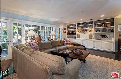4th image of 379 22nd St