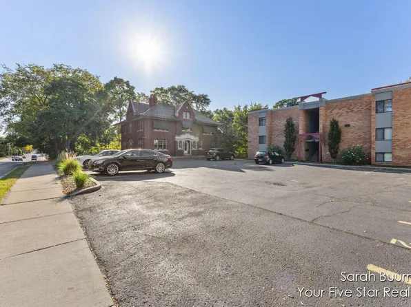 460 Fulton St E #1, Grand Rapids, MI 49503