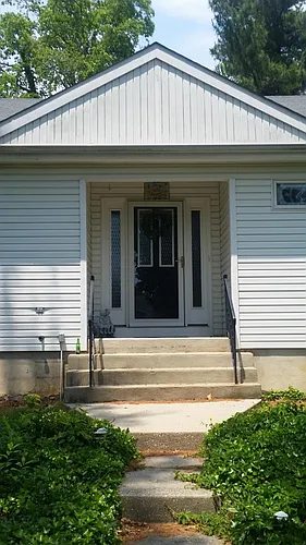 1200 Hawthorne Pkwy Photo 1 1200 Hawthorne Pkwy Photo 1