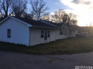 75 Country Ln, Vanceburg, KY 41179