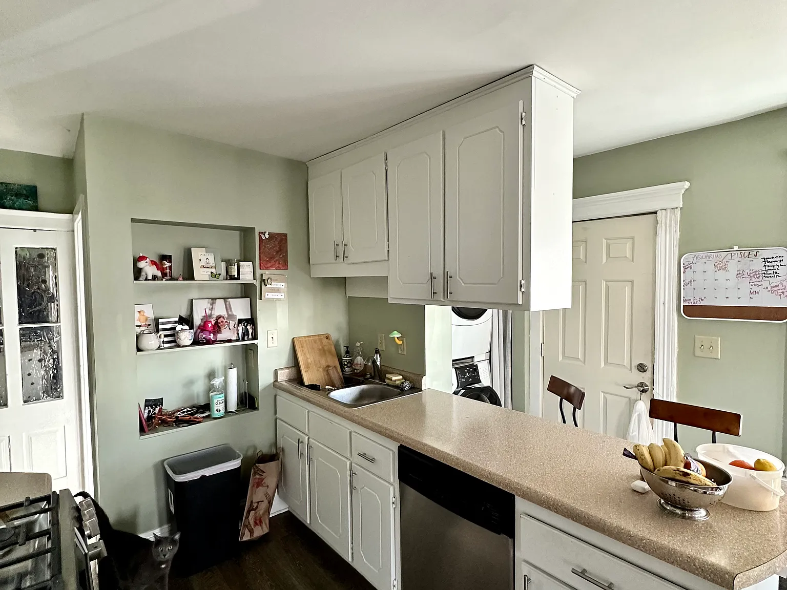 2 bed, 800 sqft, $1,800 — Photo 3