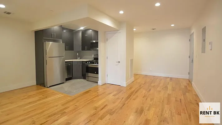 Rented by RENTBK LLC | media 14