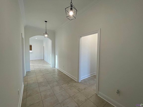 2nd image of 20797 N High Plains Dr