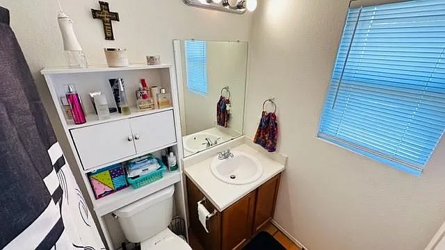 302 Golden Gate Dr — Photo 20