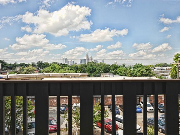 4th image of 1114 Clement Ave APT 309