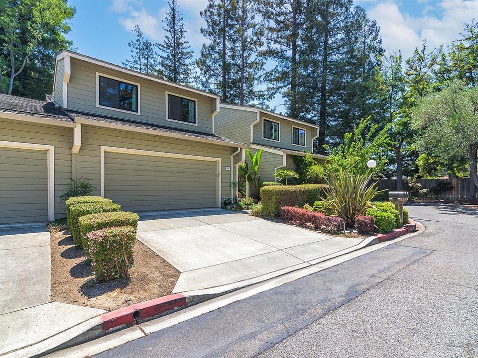 2nd image of 110 Lancewood Pl