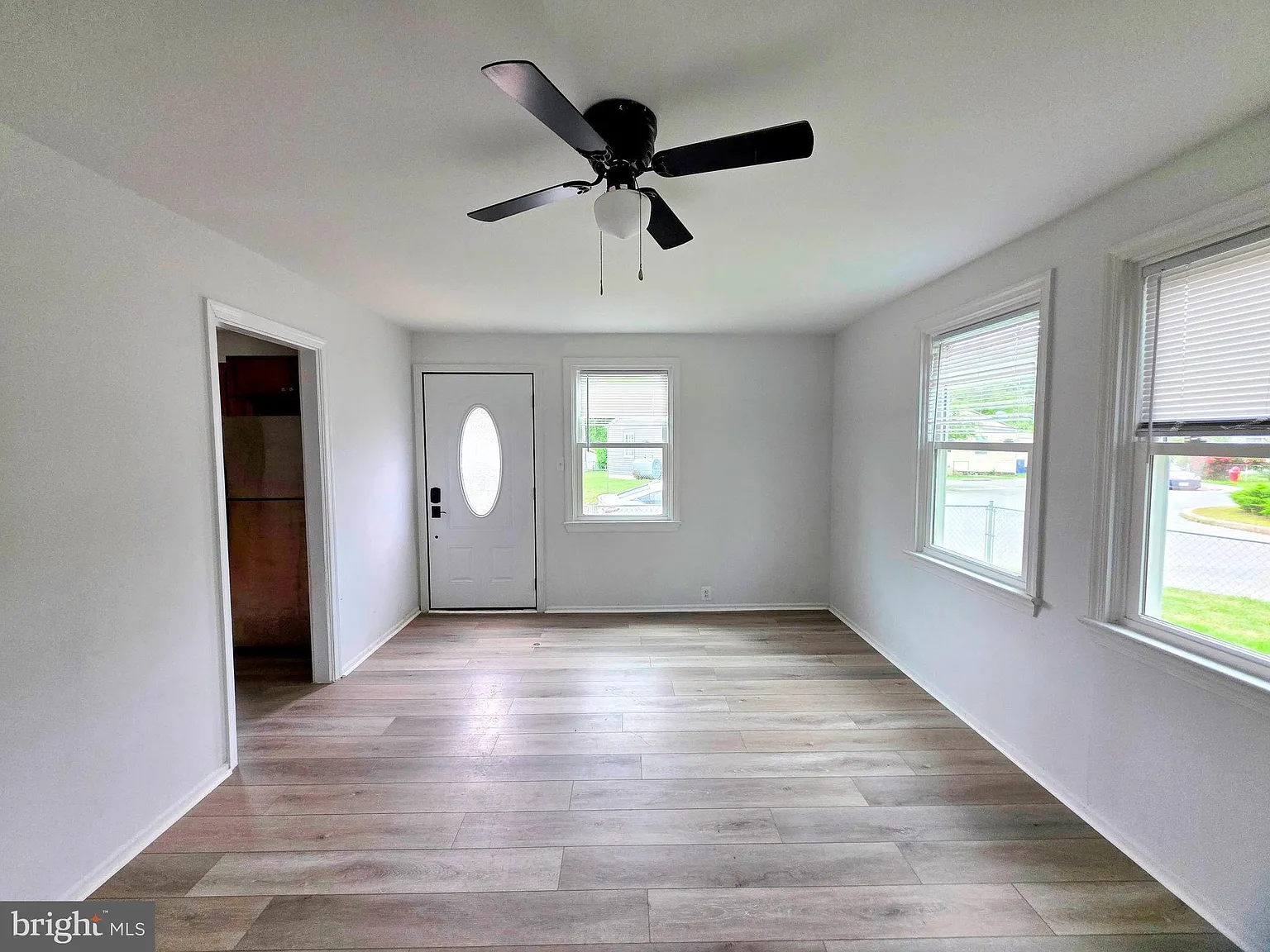 43 Highland Pl photo 1