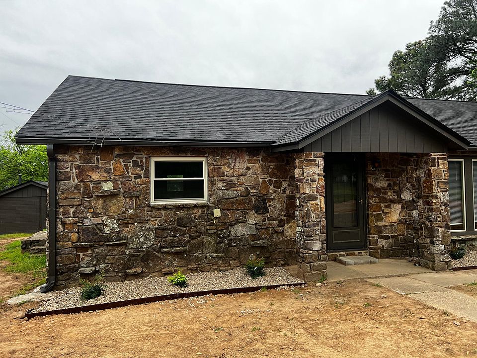 1st image of 219 Bradley Acres Ln