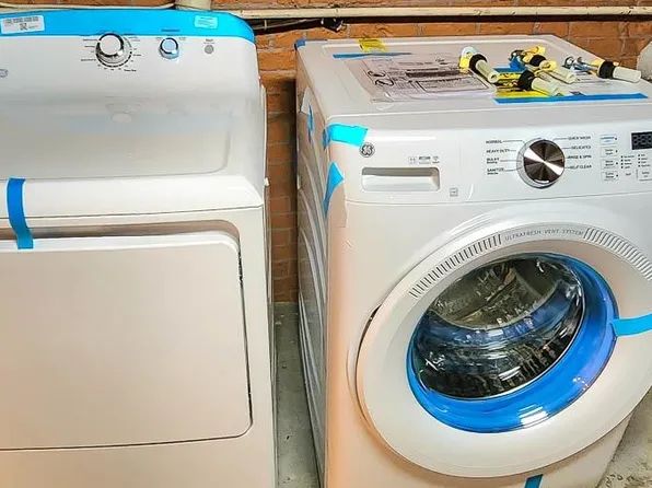 90 Carlton Avenue image 40 of 40