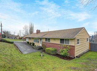 1406 E Fairbanks St, Tacoma, WA 98404