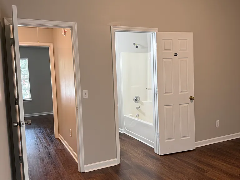 6071 Camden Forrest Dr — Photo 48