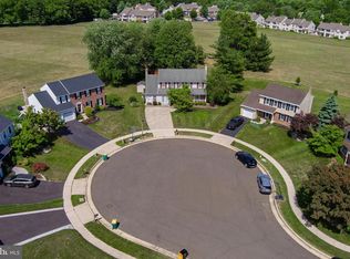487 Cambridge Ln, Newtown, PA 18940