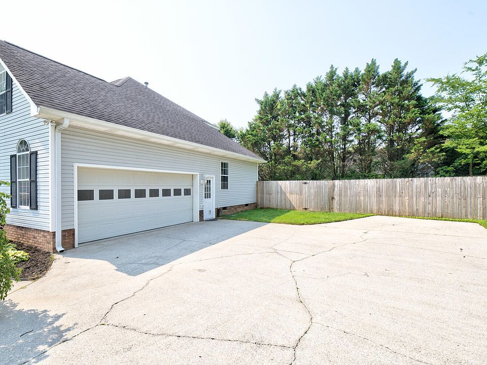house on the hill アンブレラ　100cm 8900 Fox Glen Dr, Ooltewah, TN 37363 | Zillow