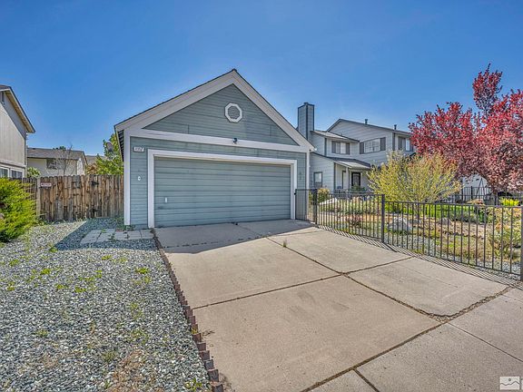 3rd image of 2357 Eastwood Dr