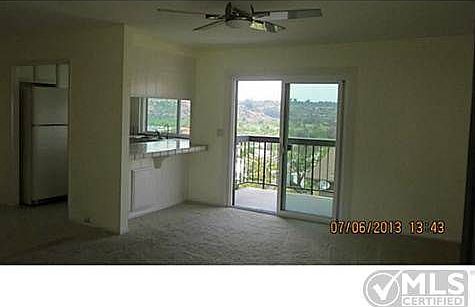 4th image of 5121 Fontaine St Unit 208