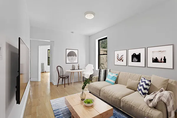 Rented by Anchor Associates | media 1