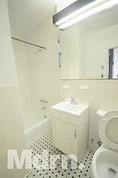 Rented by Mdrn Residential