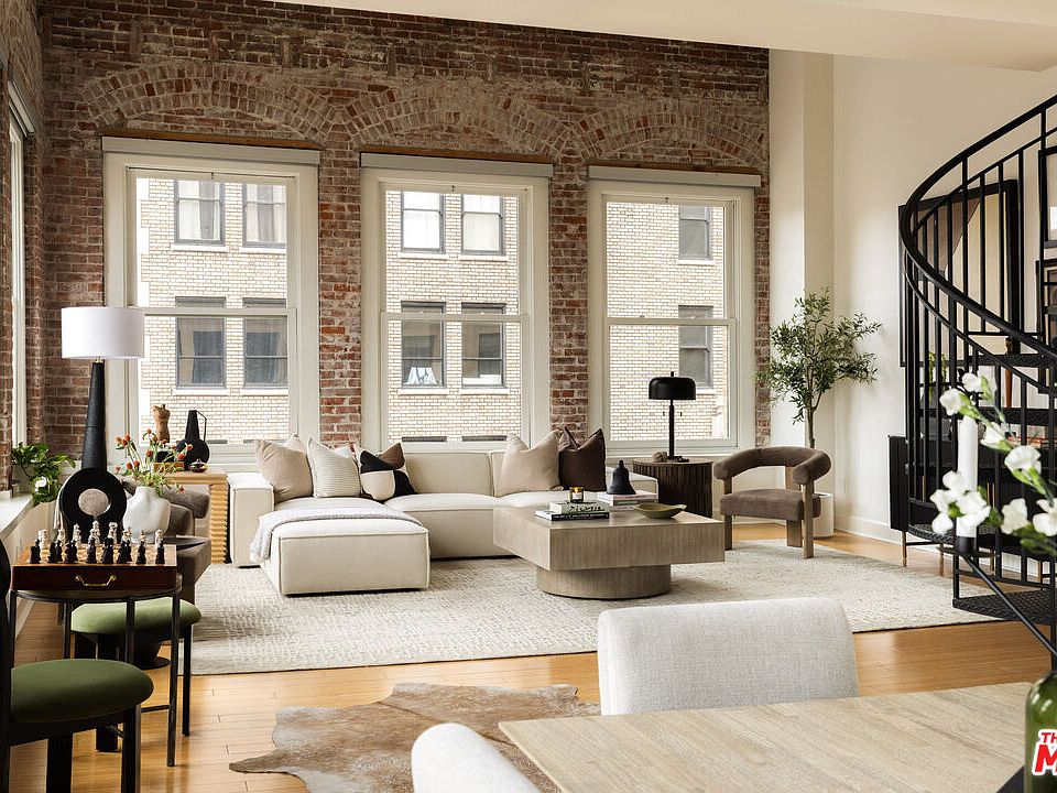 1st image of 253 S Broadway St #504