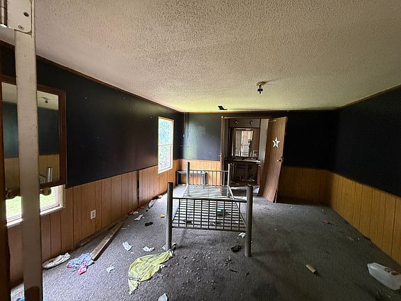 4th image of 3918 Reagan Dr #14