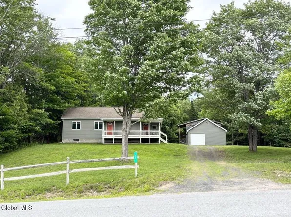 31 Chaisson Road, Newcomb, NY 12852